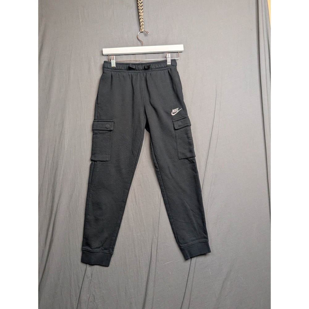 Nike Kids Black Fleece Cargo Jogger‎ Sweatpants Standard Fit Medium Logo Pants